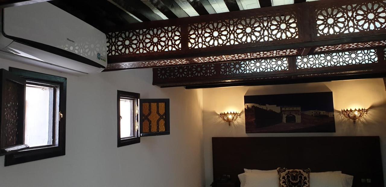Riad EL Manantial,Patrimonio del S XIX Tetuão Exterior foto