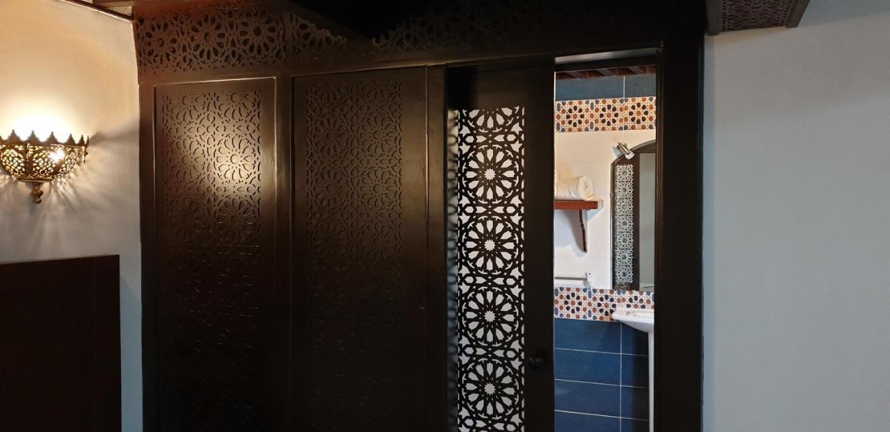 Riad EL Manantial,Patrimonio del S XIX Tetuão Exterior foto